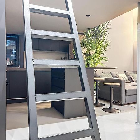 H&H Suite Santa Paula 그라나다 외부 사진