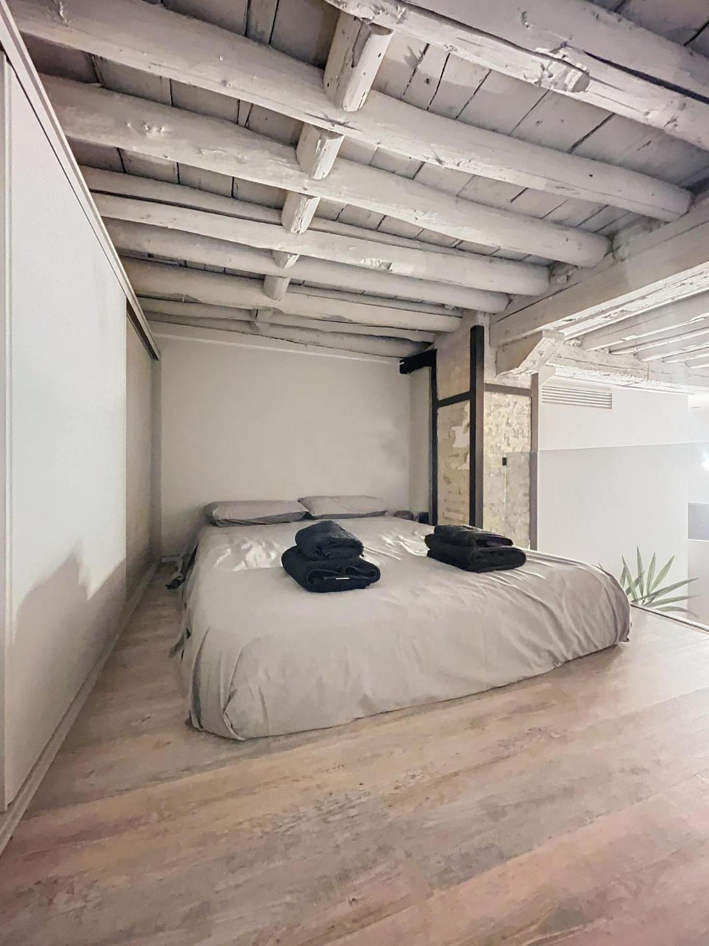H&H Suite Santa Paula 그라나다 외부 사진