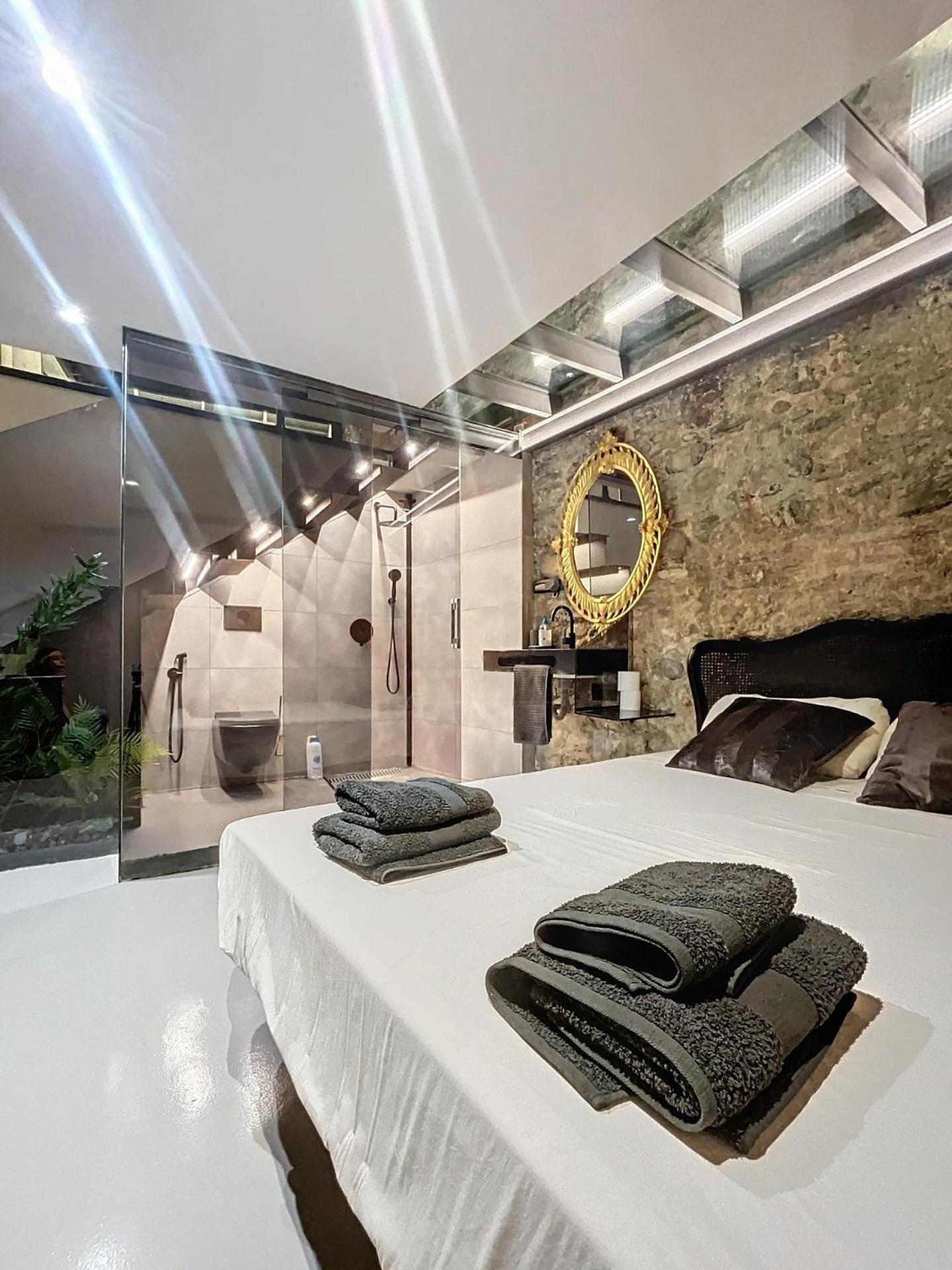 H&H Suite Santa Paula 그라나다 외부 사진